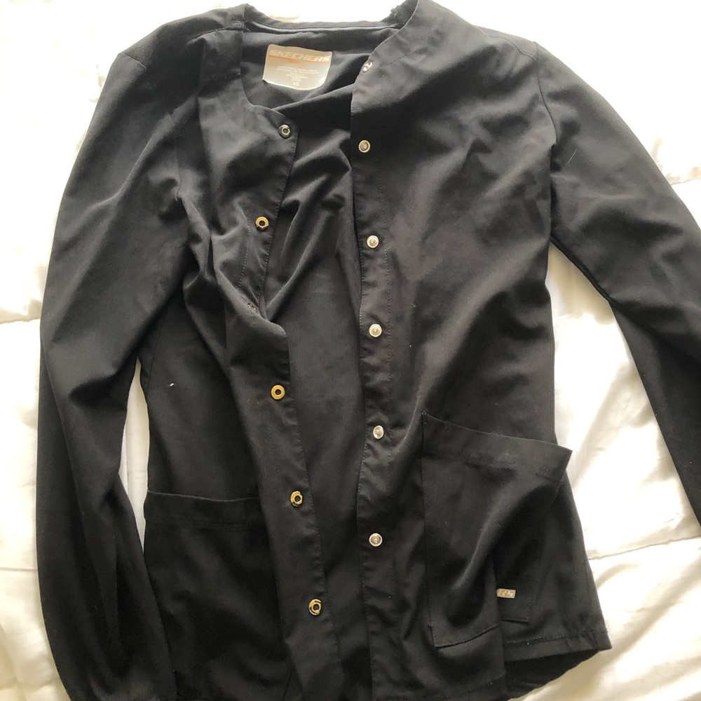 Black sketchers scrub jacket